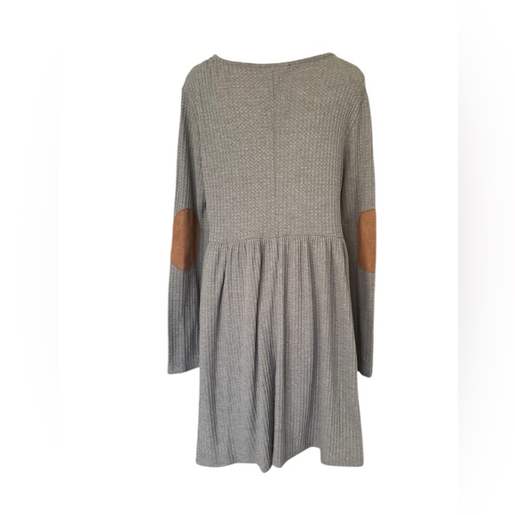 Umgee waffle knit gray babydoll dress with front pockets size small - Picture 3 of 11